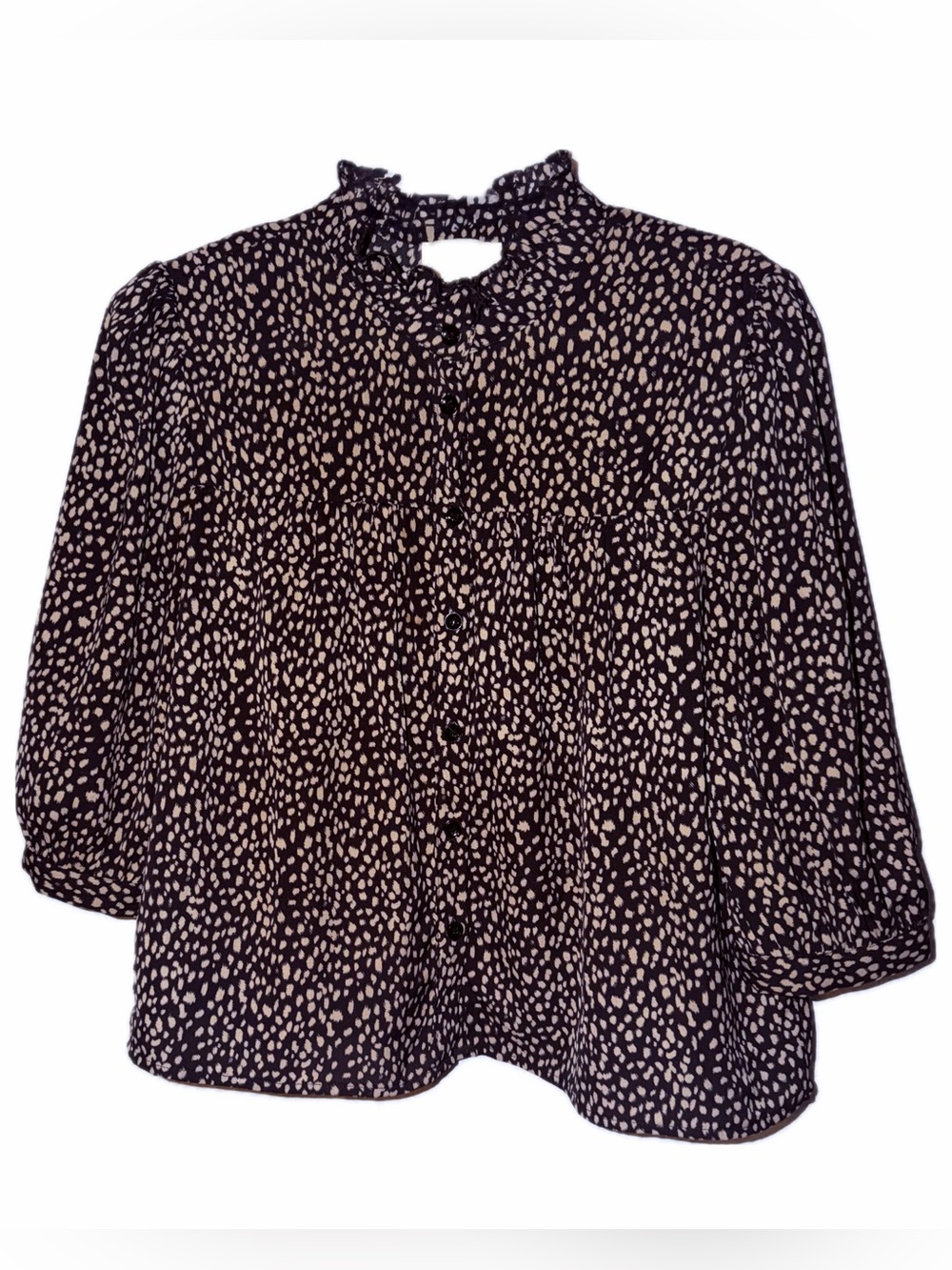 Jun & Ivy - Darling Black and Cream Ruffle Neck Button-Down Blouse